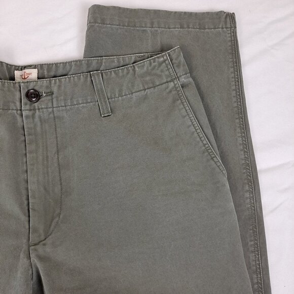 Dockers Size 33 x 30 Gray Flat Front Pants Straight Leg 5 Pocket Zip Fly - Picture 8 of 11